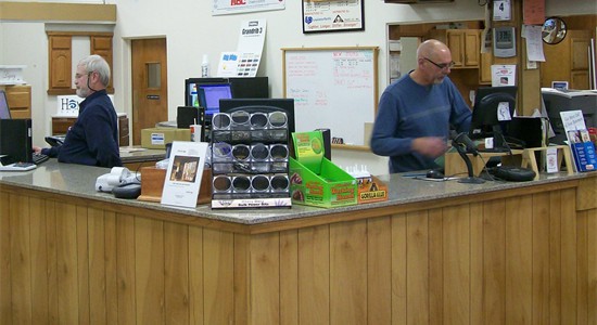 With an average of over
20 years of experience,
our friendly staff is ready
to help.