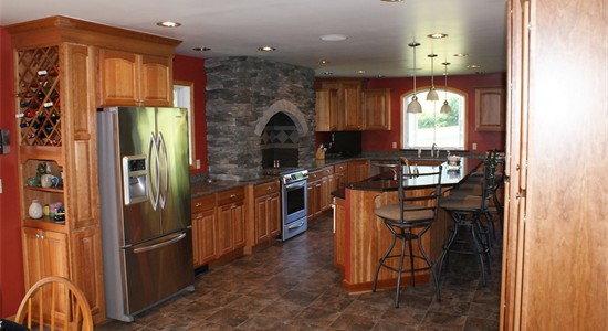 With the help of our
kitchen designers, we
can help make your
dreams come true.